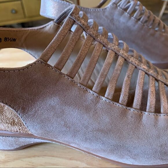 Walking Cradles Karina Slingback Sandals Cipria Metallic Suede 8.5W Not Worn - Picture 5 of 9